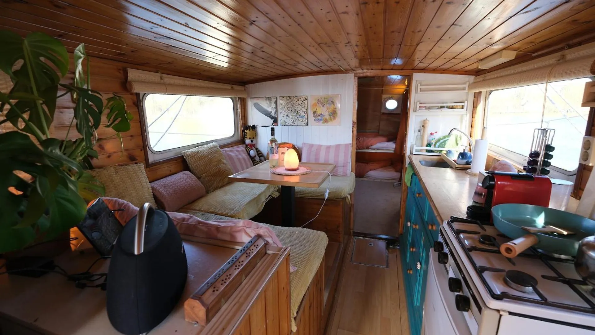 Apartment Private Floating Retreat - Entire Space For Groups Amsterdam Netherlands
